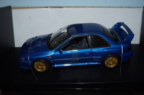 Autoart subaru impreza 22b rhd met blue 1:18 diecast autoart 78601