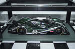 Autoart bentley speed 8 lemans 24hr 2002 1:18 diecast 80253
