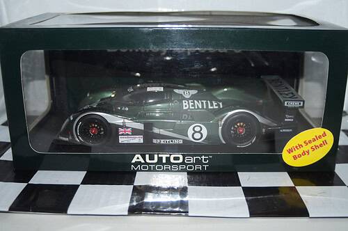 Autoart bentley speed 8 lemans 24hr 2003 1:18 diecast 80353