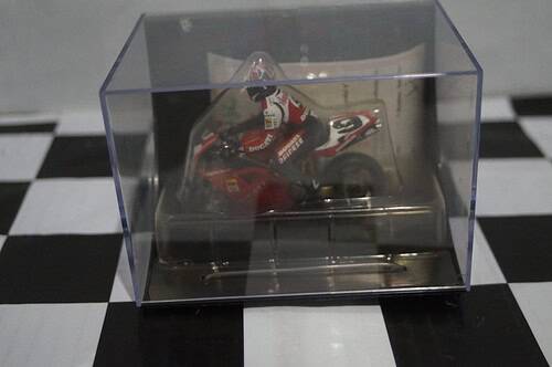 Vitesse ducati 916 sp 1997 superbike world championship #9 1:24 xm063