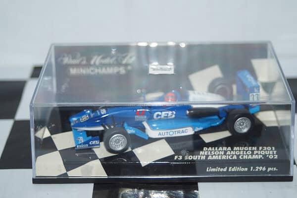 Minichamps dallara mugen f301, n.piquet 400 020333 1:43