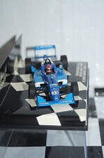 Minichamps dallara mugen f301, n.piquet 400 020333 1:43