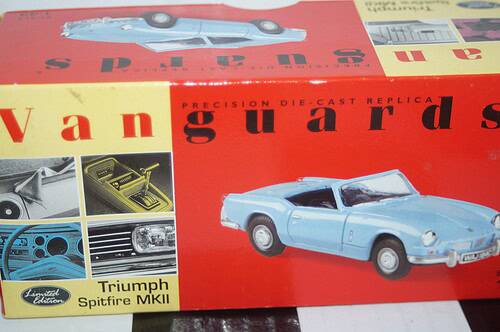 Vanguards sunbeam alpine series 2 quartz blue metallic va07007 1:43