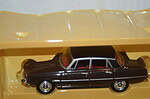 Vanguards rover 3500 v8 mexico brown va06505 1:43 scale