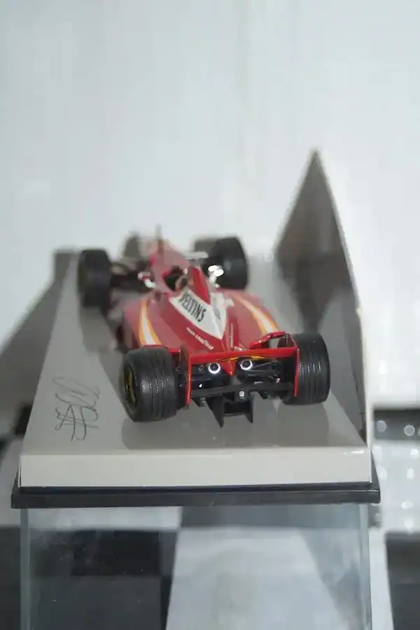 Minichamps williams bmw fw20 h.h.frentzen 511 984302 1:43