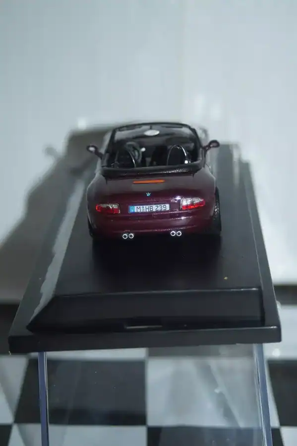 Maxi car bmw m roadster in purple 1:43, ref 10222