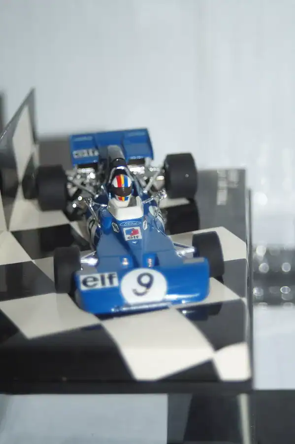 Minichamps tyrrell 003 1971 f.cevert 430 710009  1:43