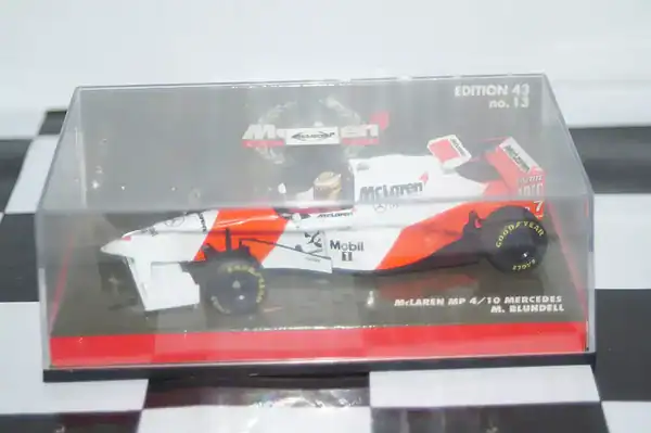 Minichamps mclaren mercedes mp 4/10 m.blundell 530 954317 1:43
