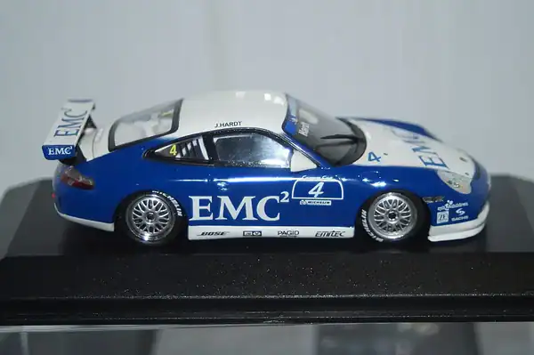 Minichamps porsche 911 gt3 carrera cup 2004 j.hardt #4,400 046204,1:43