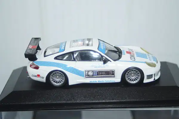 Minichamps porsche 911 gt3 rs "alpine" ref 403 016904,1:43