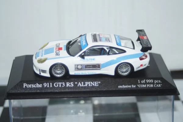 Minichamps porsche 911 gt3 rs "alpine" ref 403 016904,1:43
