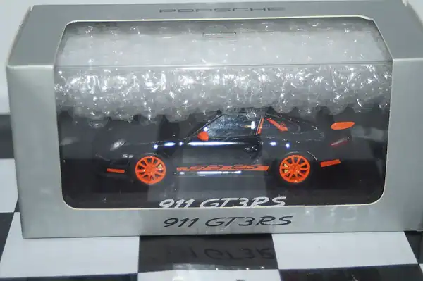 Minichamps porsche 911 gt3 rs wap 020 128 17 1:43