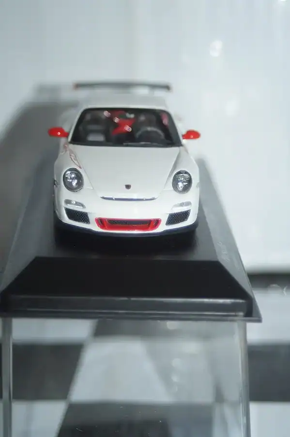 Minichamps porsche 911 gt3 rs (997 11) white 2010,400 069100 ,1:43