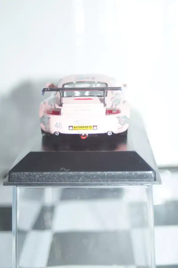 Minichamps porsche 911 gt3rs "pink sally"phoenix 250 2004,046945 ,1:43