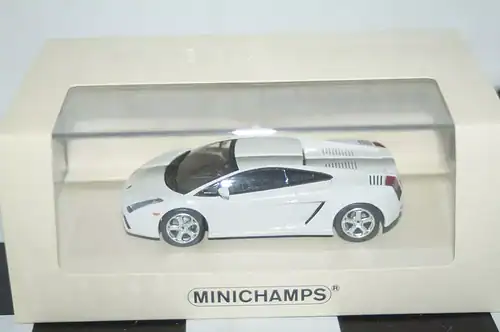 Minichamps lamborghini gallardo 2007 white 1:43 436 103500