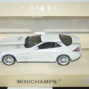 Minichamps mercedes benz slr mclaren 2004 white 1:43 436 033020