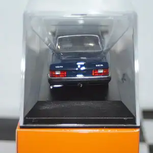 Maxichamps volvo 240 gl 1986 dark blue 1:43 940 171405