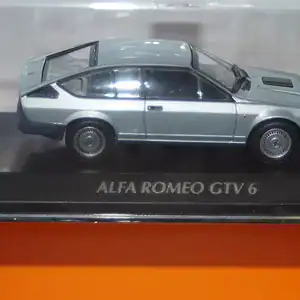 Maxichamps alfa romeo gtv 6 1983 silver 1:43 940 120141