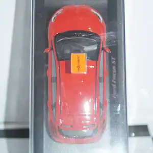 Maxichamps ford focus st 2011 red 1:43 940 081900