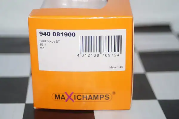 Maxichamps ford focus st 2011 red 1:43 940 081900