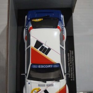 Model car group ford escort rs turbo hunstruck rally 1/18th mcg18422