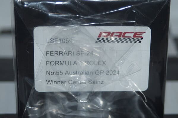 Looksmart ferrari sf-24 australian gp 2024 #55 winner c.sainz 1:43 lsf1059