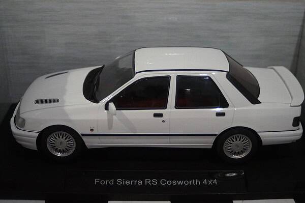 Model car group ford sierra cosworth 4 x 4 white mcg18353