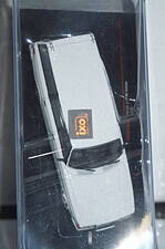 Ixo volvo 240 gl estate 1990 in white 1:43 ref clc572n