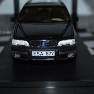 Cult scale models volvo v70 xc cross country black 96-99 1:18 cml181-4