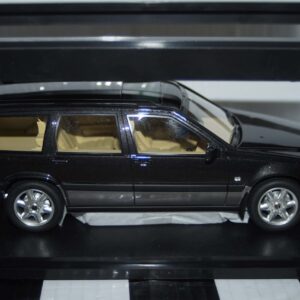 Cult scale models volvo v70 xc cross country black 96-99 1:18 cml181-4