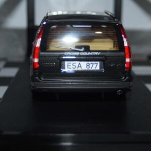 Cult scale models volvo v70 xc cross country black 96-99 1:18 cml181-4