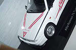 Model car group alfa romeo 75 evolutione 1987 white mcg18430 1:18