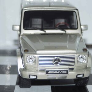Otto mercedes g class in silver 1:18 ot1126