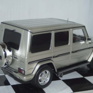 Otto mercedes g class in silver 1:18 ot1126
