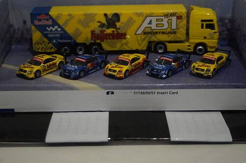 Schuco opel astra v8 coupe 2 car set #5 & #6 ref 21757 1:76 plastic