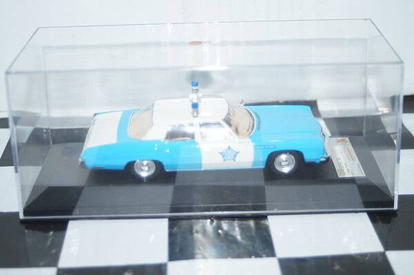 Premium x chevrolet corvette c2 stingray sport coupe 1964 in red 1:43 prd562