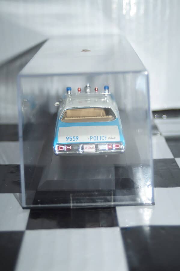 Premium x chevrolet corvette c2 stingray sport coupe 1964 in red 1:43 prd562