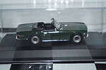 Norev triumph tr6 1970 green 1:43 diecast 350093