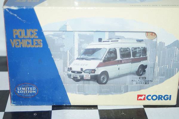 Corgi vauxhall vivaro van "hampshire constabulary" ref cc14407
