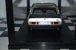 Cult scale models ford capri 2.8 turbo 1981 silver 1:18 cml215-1