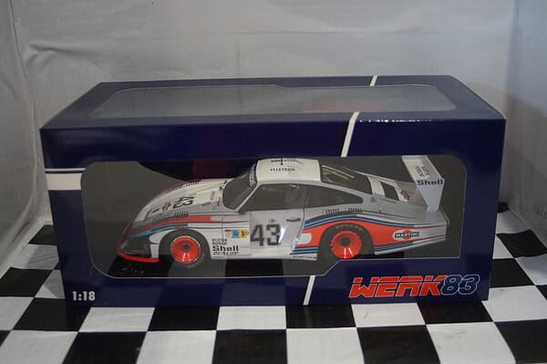 Werk83 porsche 935 moby dick 3.2 twin turbo #43 lemans 1:18 ref  w18040001