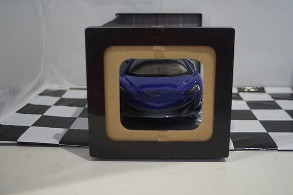 Solido mclaren 600lt coupe 2018 in purple 1:18 s1804502