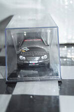 Minichamps mercedes clk coupe 2004 dtm b.maylander 400 043321
