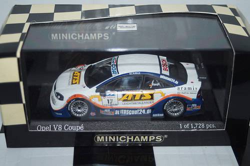 Minichamps opel v8 coupe haupt 400 014817
