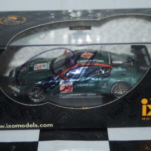 Ixo aston martin dbr9 spa francorchamps 2005 #29 (signed) 1:43 gtm030