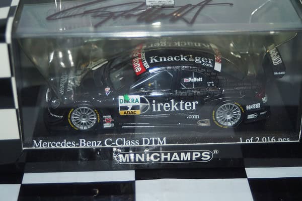 Minichamps mercedes c-class 2004 dtm #7 g.paffett (signed) 400 043407