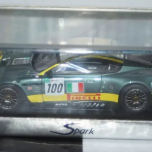 Spark aston martin dbr9 a.m.r bms #100 lm2007 ref s1211 (signed) in 1:43