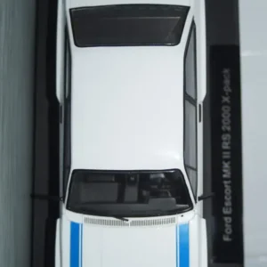 Model car group ford escort mk2 rs2000 x-pack white & blue mcg18350