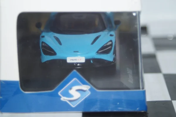 Solido mclaren 765t curacao blue 2018 1:43rd ref s4311904