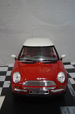 Revell metal mini cooper 2001 in red 1:12 ref 08453